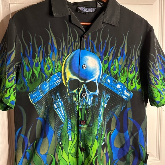 Men's Graphic Skull Flame Shirt - Picture 4 of 4